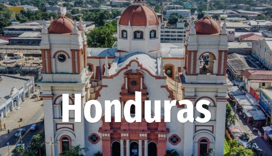 TravelinJava Featured Image Honduras